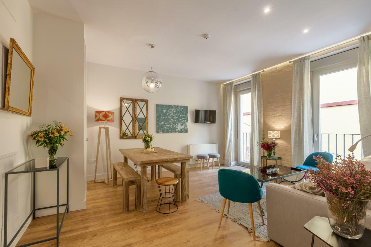 Apartamentos Rg Suites Jardines De Murillo Севилья Экстерьер фото