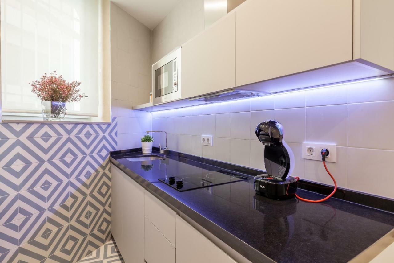Apartamentos Rg Suites Jardines De Murillo Севилья Экстерьер фото