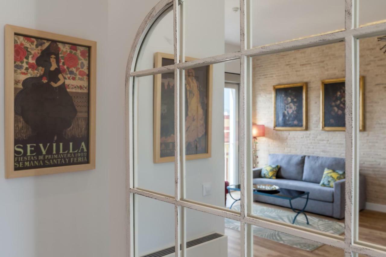 Apartamentos Rg Suites Jardines De Murillo Севилья Экстерьер фото