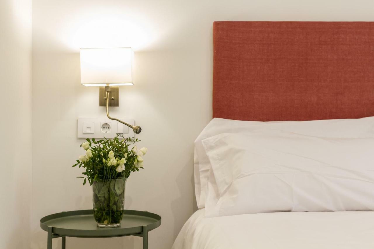 Apartamentos Rg Suites Jardines De Murillo Севилья Экстерьер фото