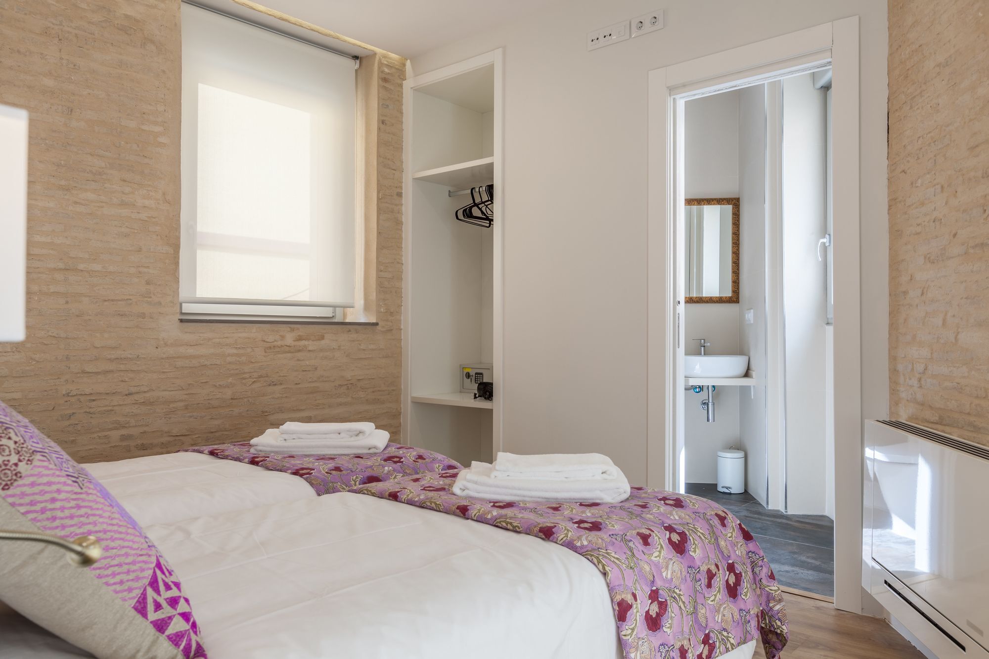 Apartamentos Rg Suites Jardines De Murillo Севилья Экстерьер фото